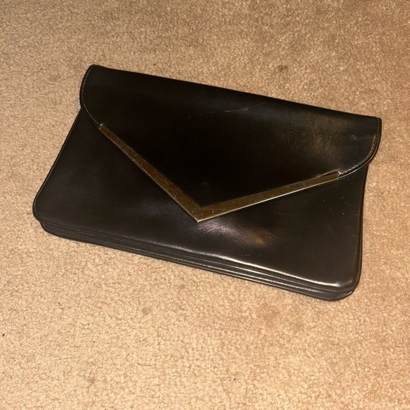 Black and Gold Colored Clutch - Picture 2 of 3